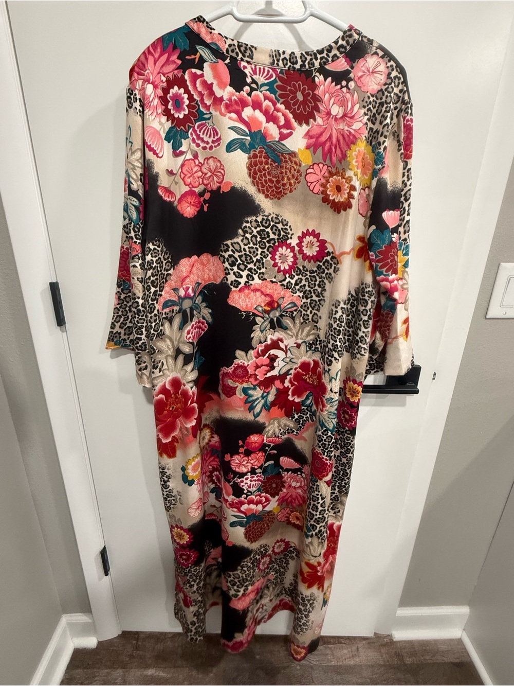 Natori Multicolor Floral Animal Print Kaftan Gown V-Neck 3/4 Sleeve XL - Picture 3 of 6